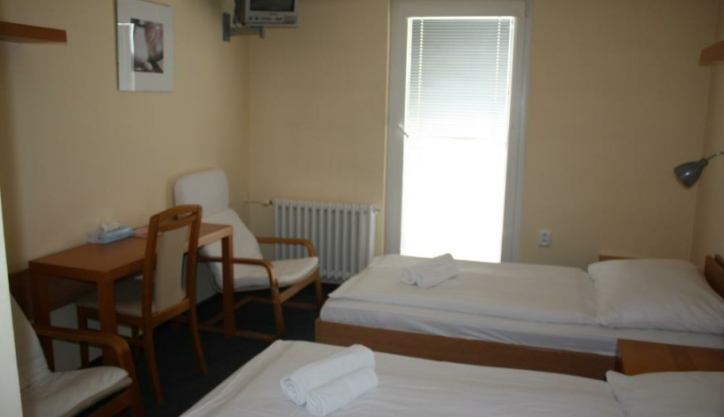 Hotel Mědínek Old Town Kutná Hora - Třílůžkový pokoj Superior, Superior dvoulůžkový pokoj s balkonem